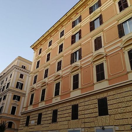 Hotel Belltower Elegans Roma Esterno foto
